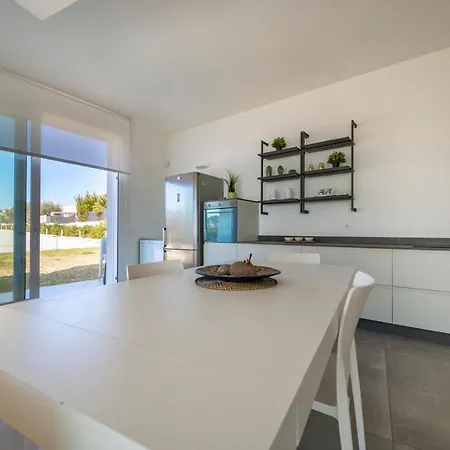 Sea View Holiday home *