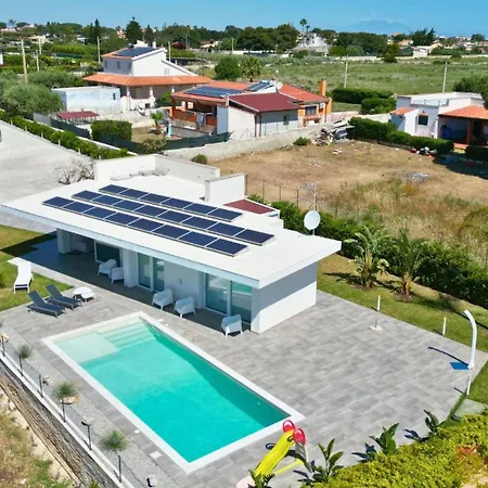 Sea View Holiday home *